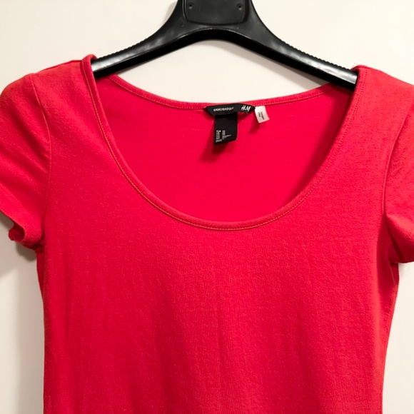 New H&M Red Short Sleeve Dress XS - Picture 2 of 4